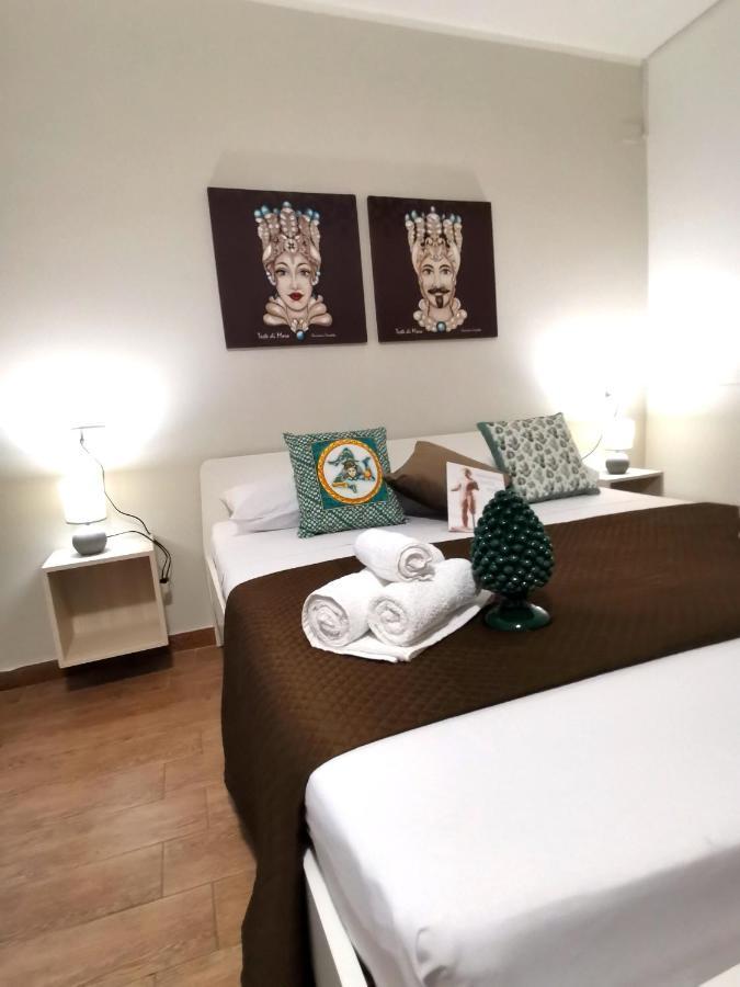 A Due Passi Dal Centro Sweet Rooms Agrigento Buitenkant foto
